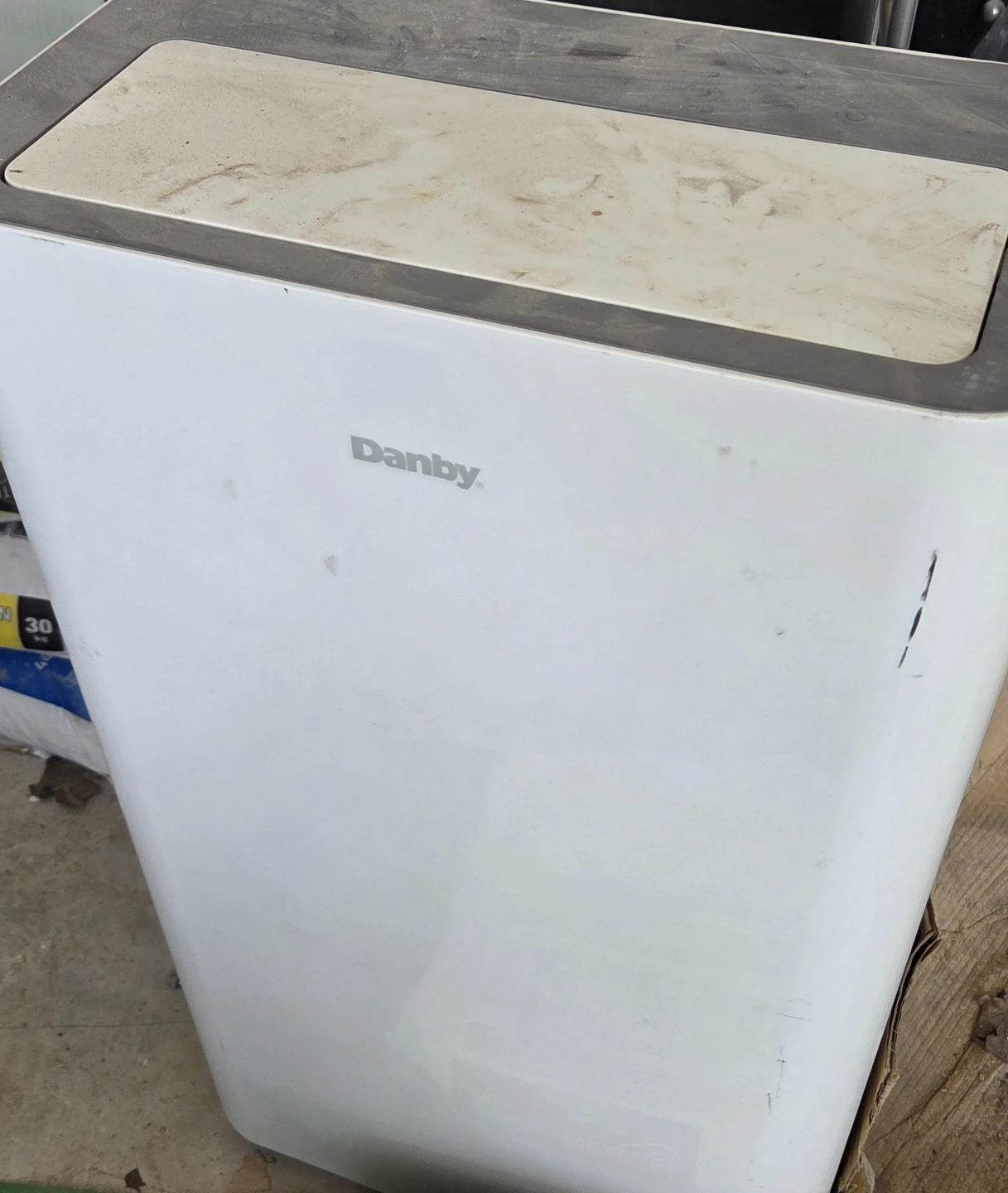 12,000 BTU, Portable Danby Air Condition