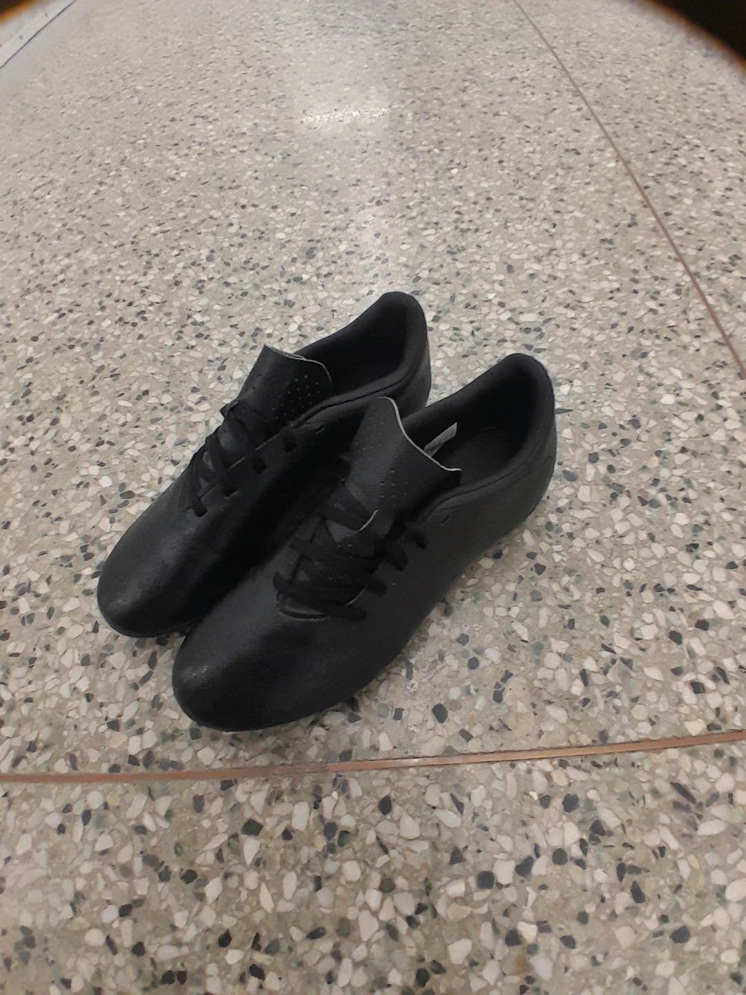 Black Soccer Cleats Original Adidas Men's Size 8 - photo 5
