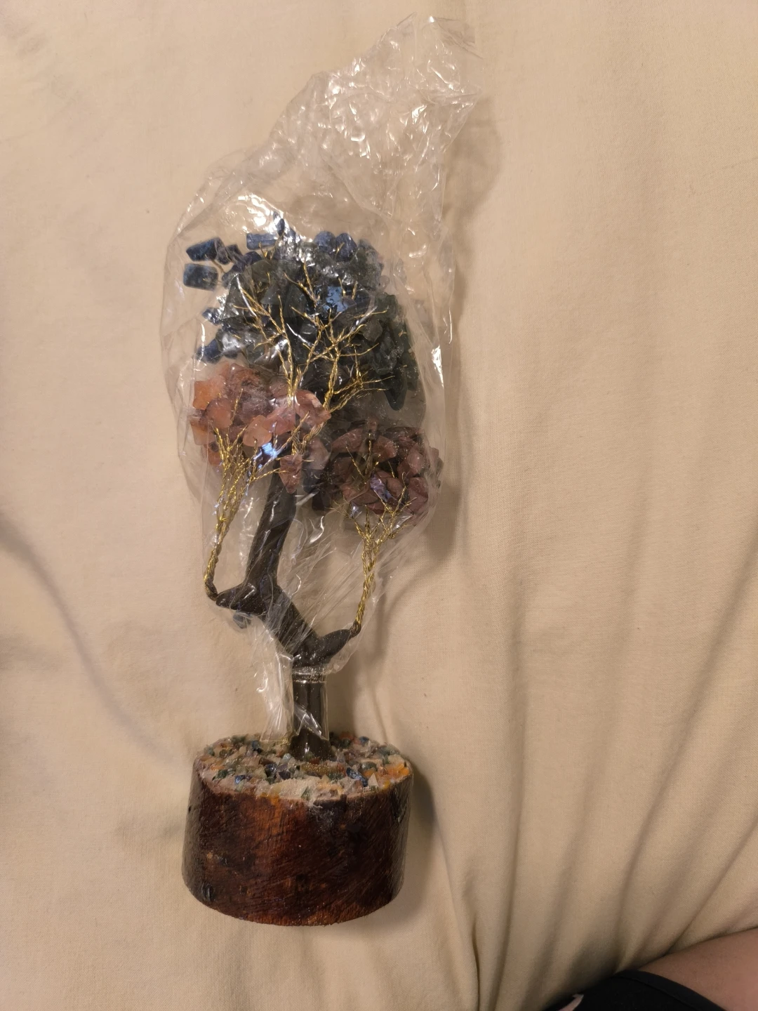 Gemstone Chakra Tree . YATHABI Gift of Smile Box - photo 3