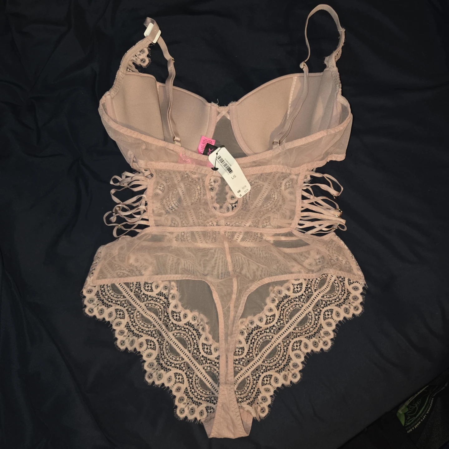La Senza Lightly Lined Pink Lace Bodysuit - LG - photo 2