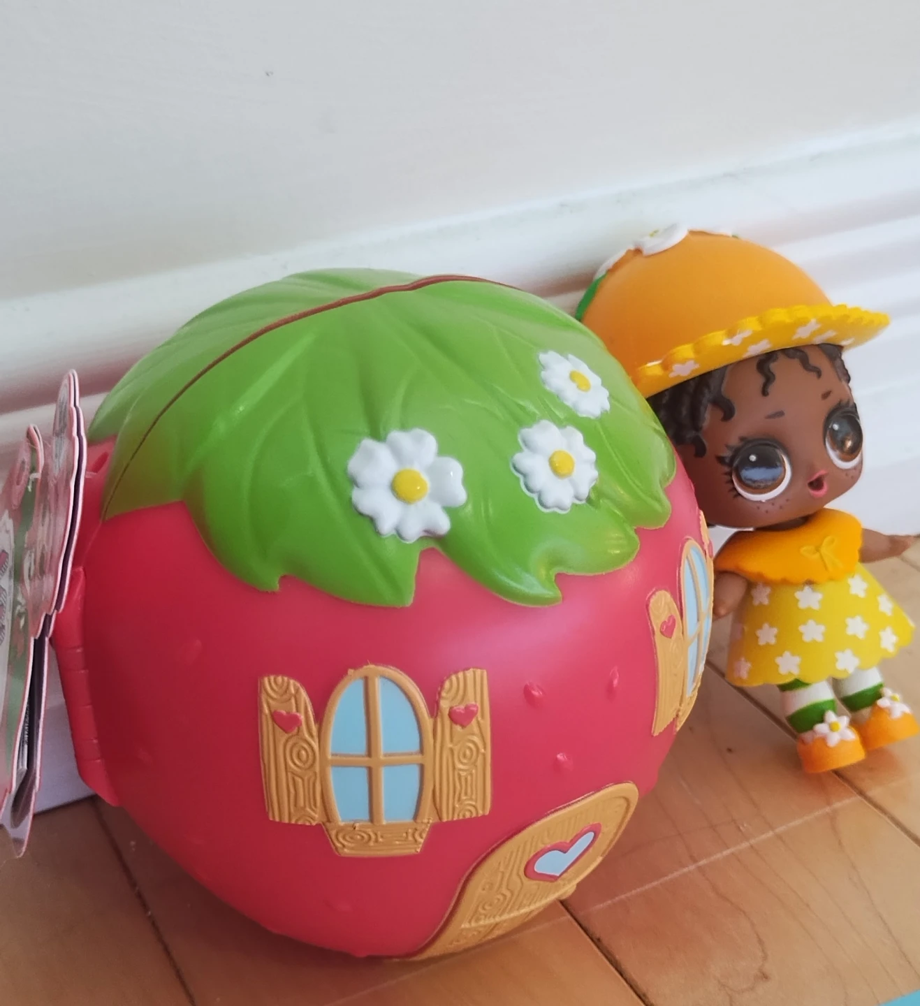 LOL Surprise! O.M.G. doll from the Strawberry Shortcake collab - photo 3