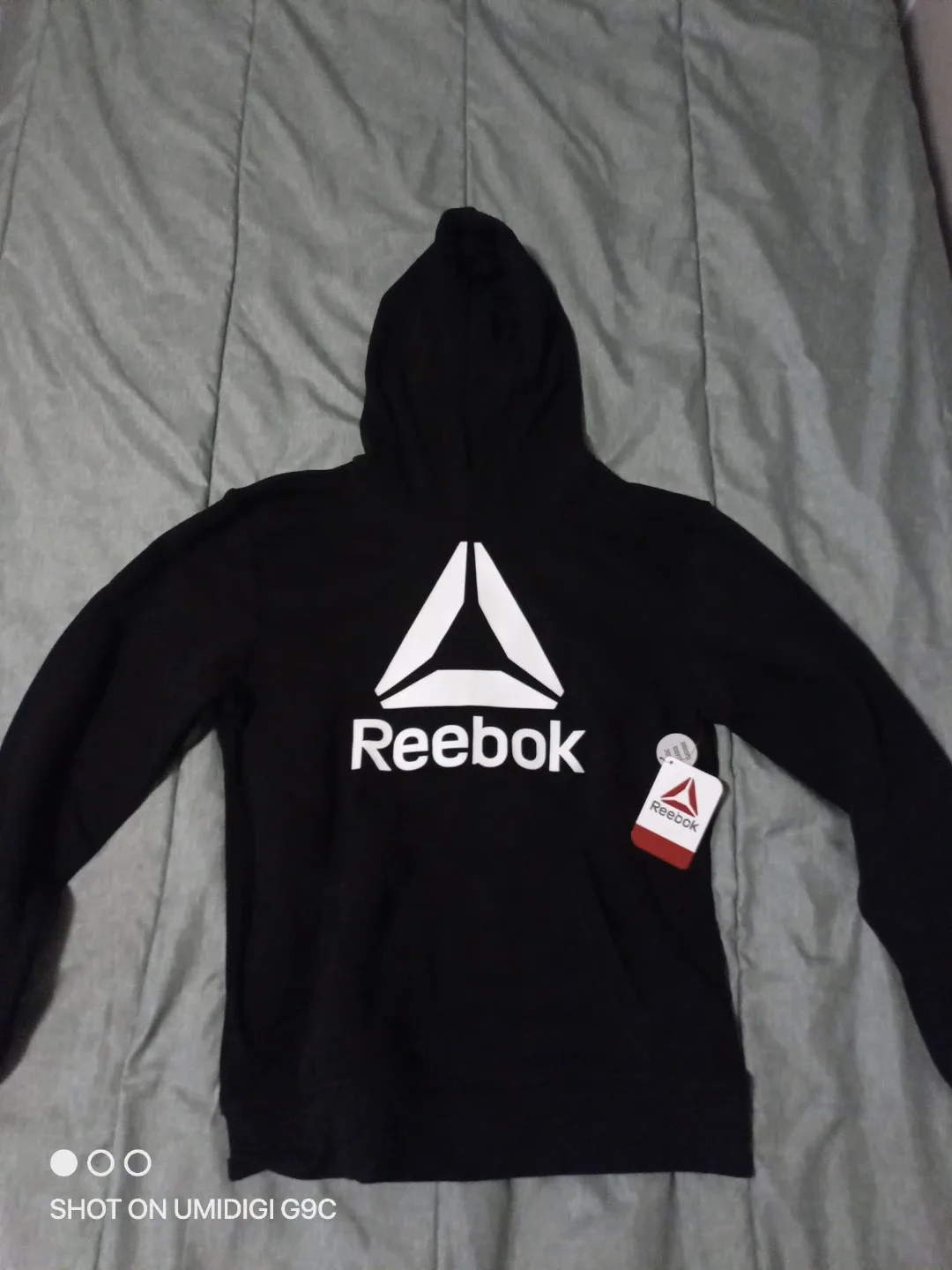 Reebok Black Hoodie L/G