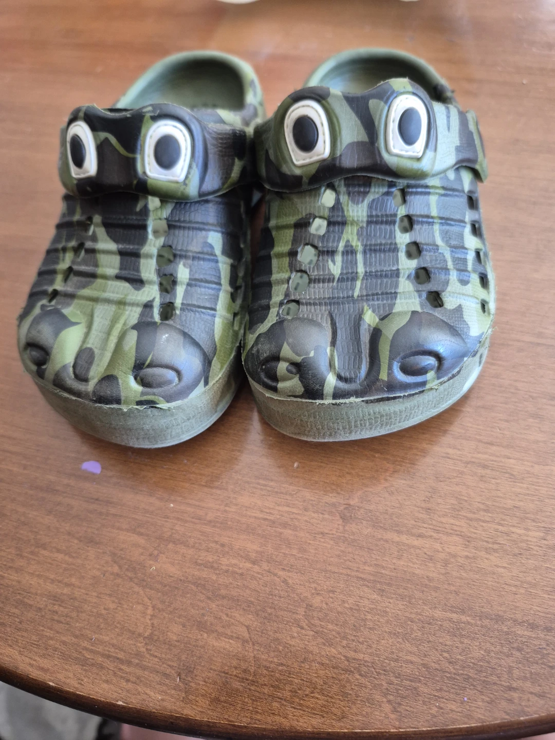 Kids' Camo Crocodile Clogs Size 8 - photo 2