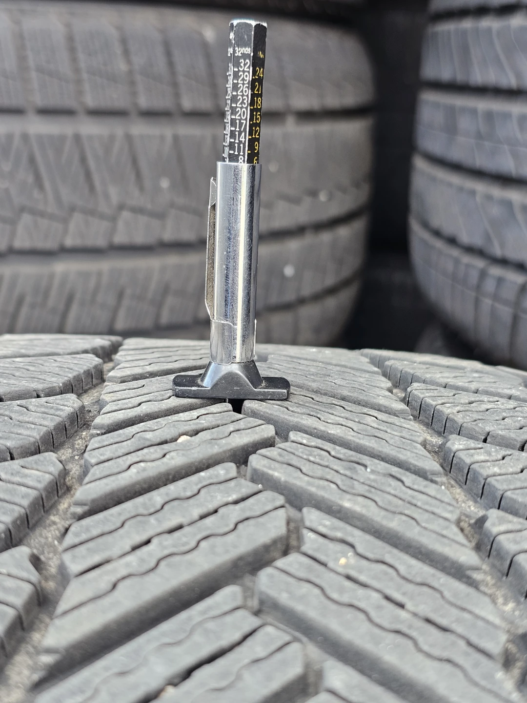 245/40 R19 WINTER TIRES - photo 4