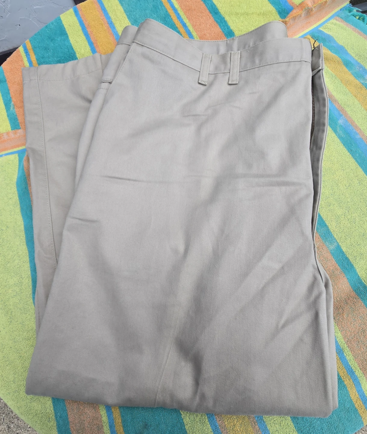 Lee Mens Performance Series Khaki Straight Fit Pant 46W x 32L