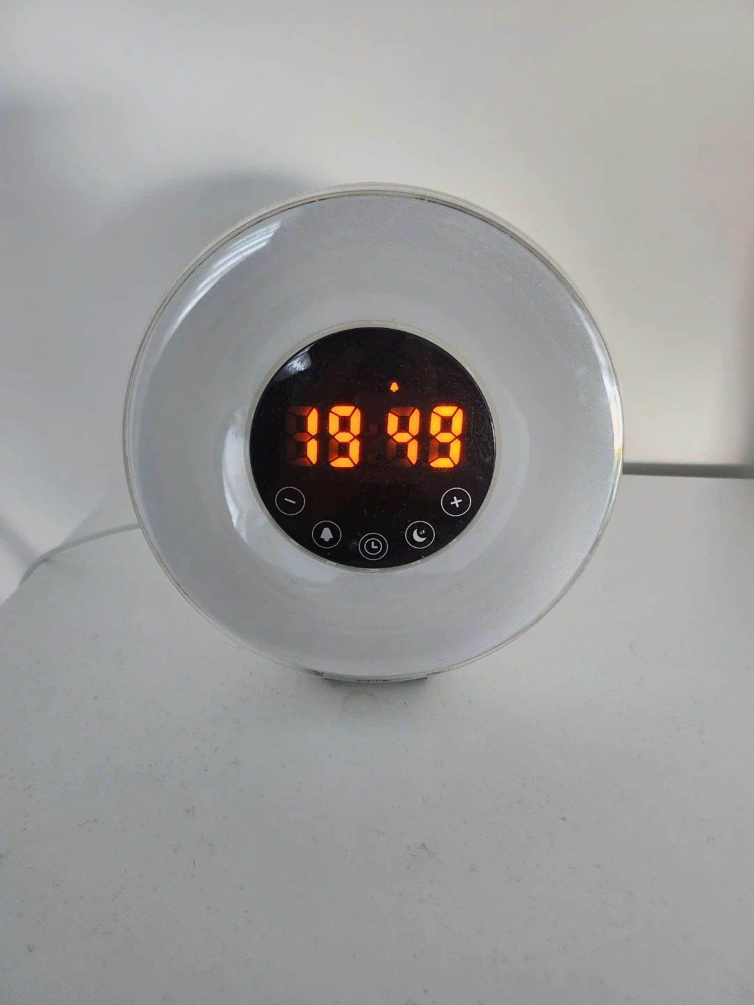 Alarm Clock with Wake-Up Light Sunrise Simulation