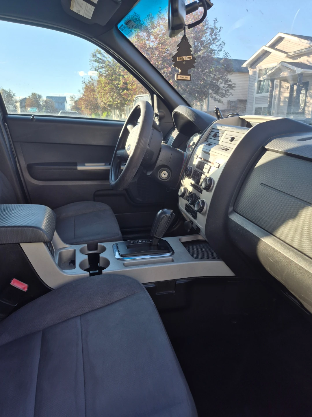 Ford Escape - photo 3