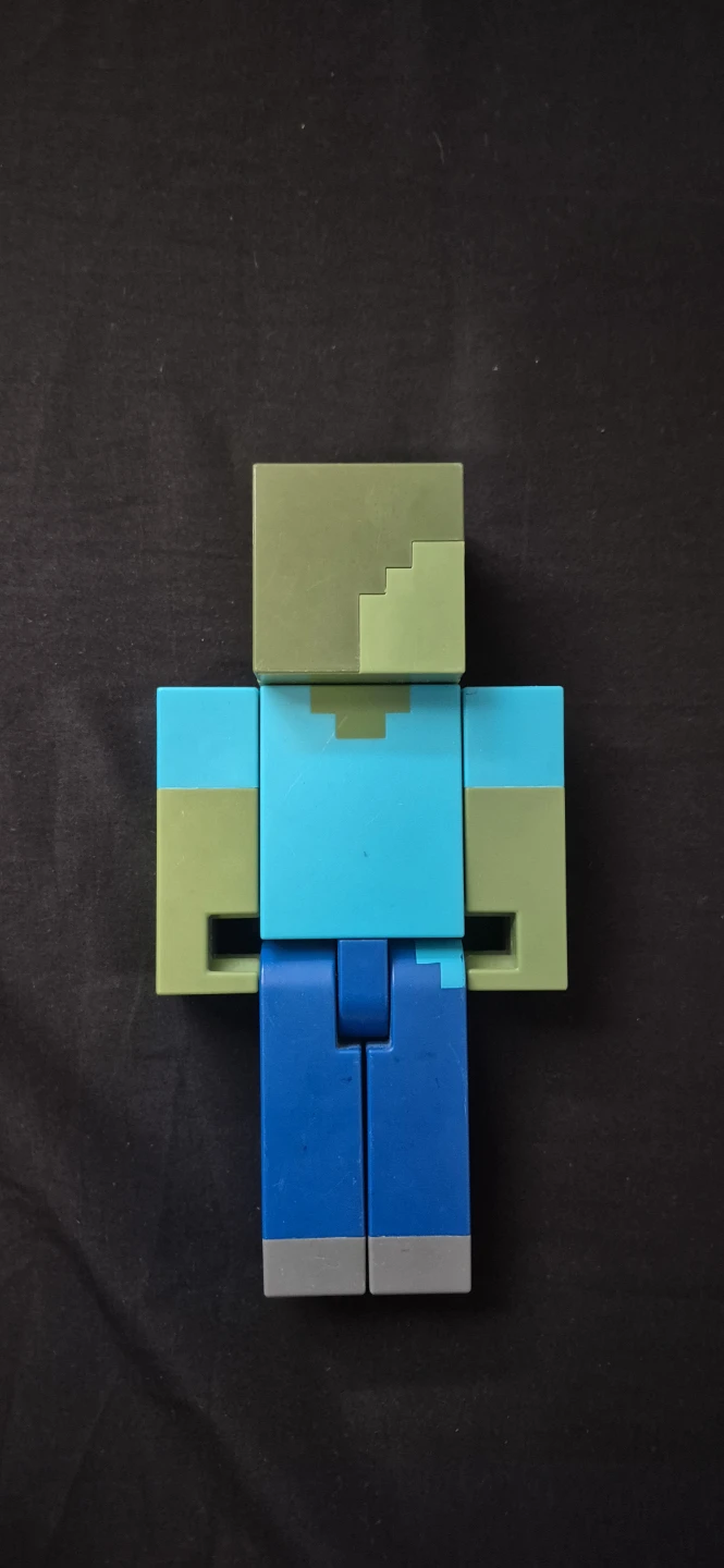 Minecraft Zombie Action Figure - photo 3
