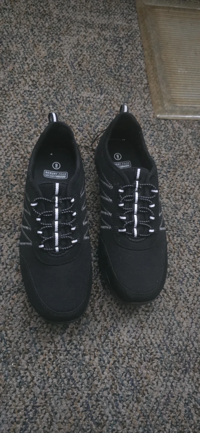 Ladies Black Memory Foam Sneakers Size 9