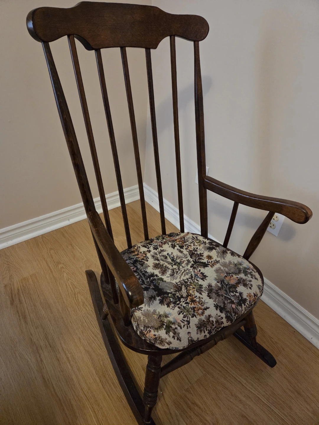 Wooden Rocking Chair with Floral Cushion - photo 2