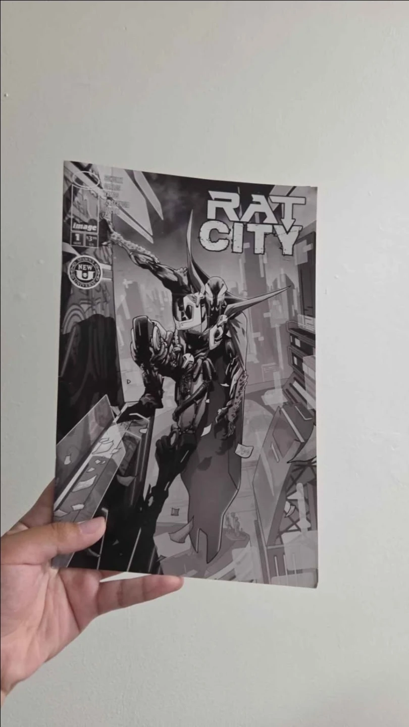 Cool black and white Spawn Figure. - photo 4