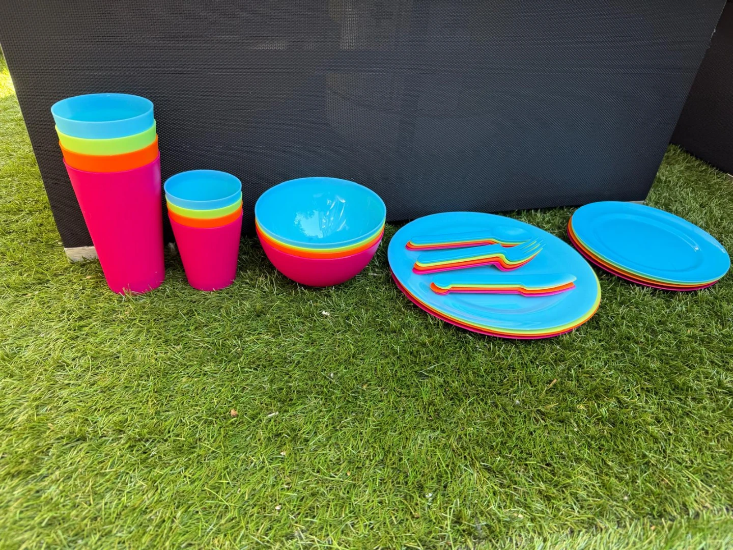 Plastic Picnicware Set - Cups, Bowls, Plates & Cutlery