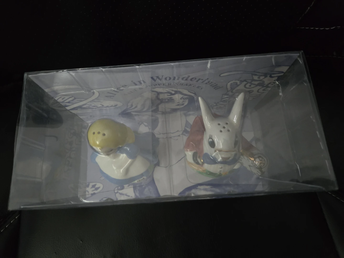 Alice in Wonderland Salt and Pepper Shakers - photo 2