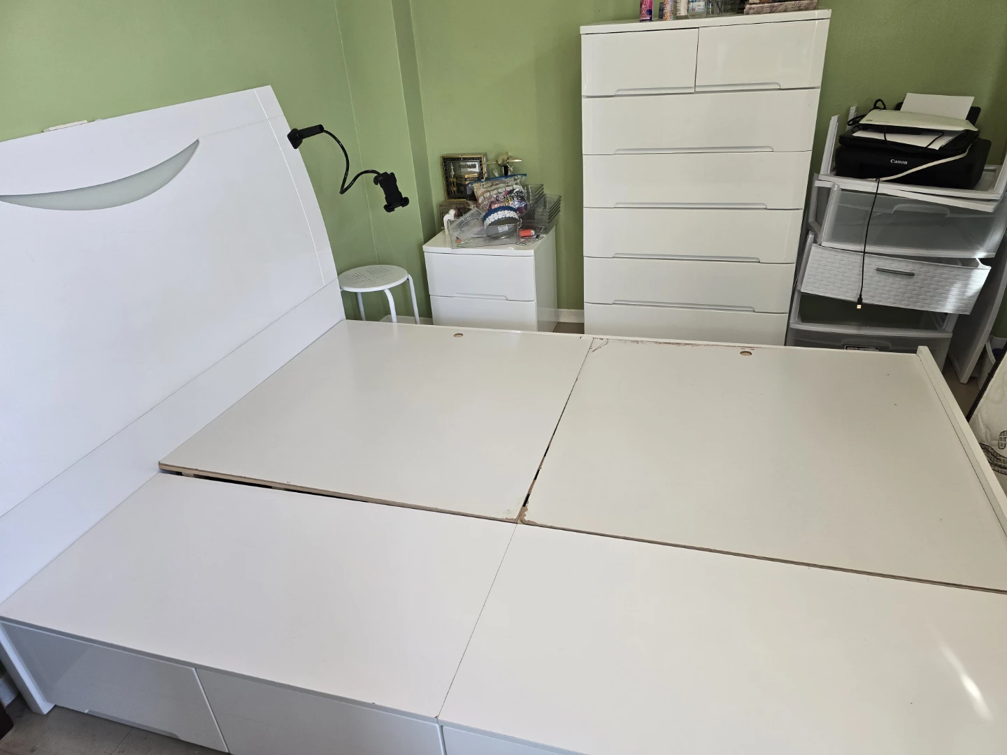 White Storage Bed Frame with Mattress - photo 4
