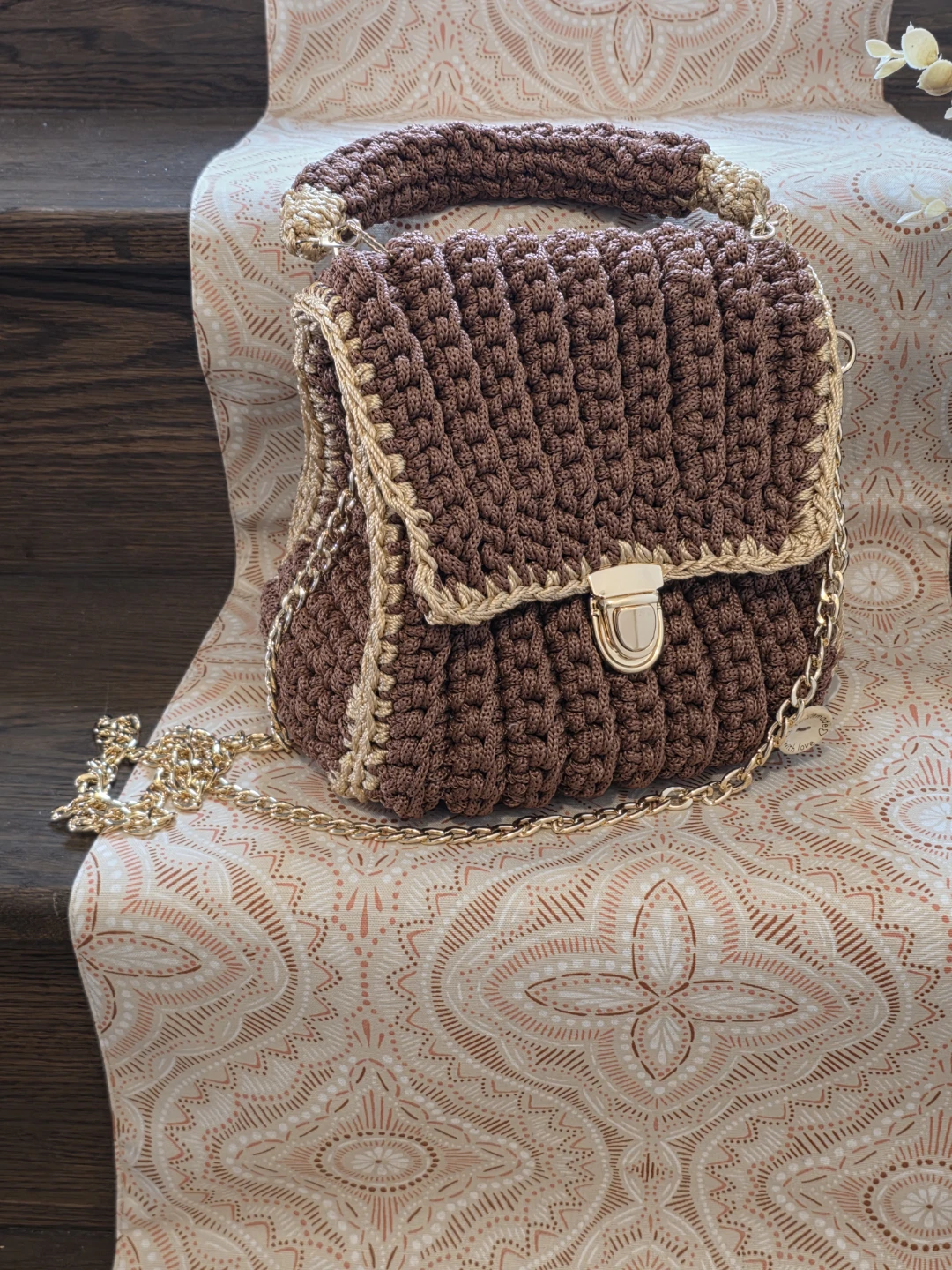 Brown Crocheted Shoulder Bag with Gold Chain - photo 3
