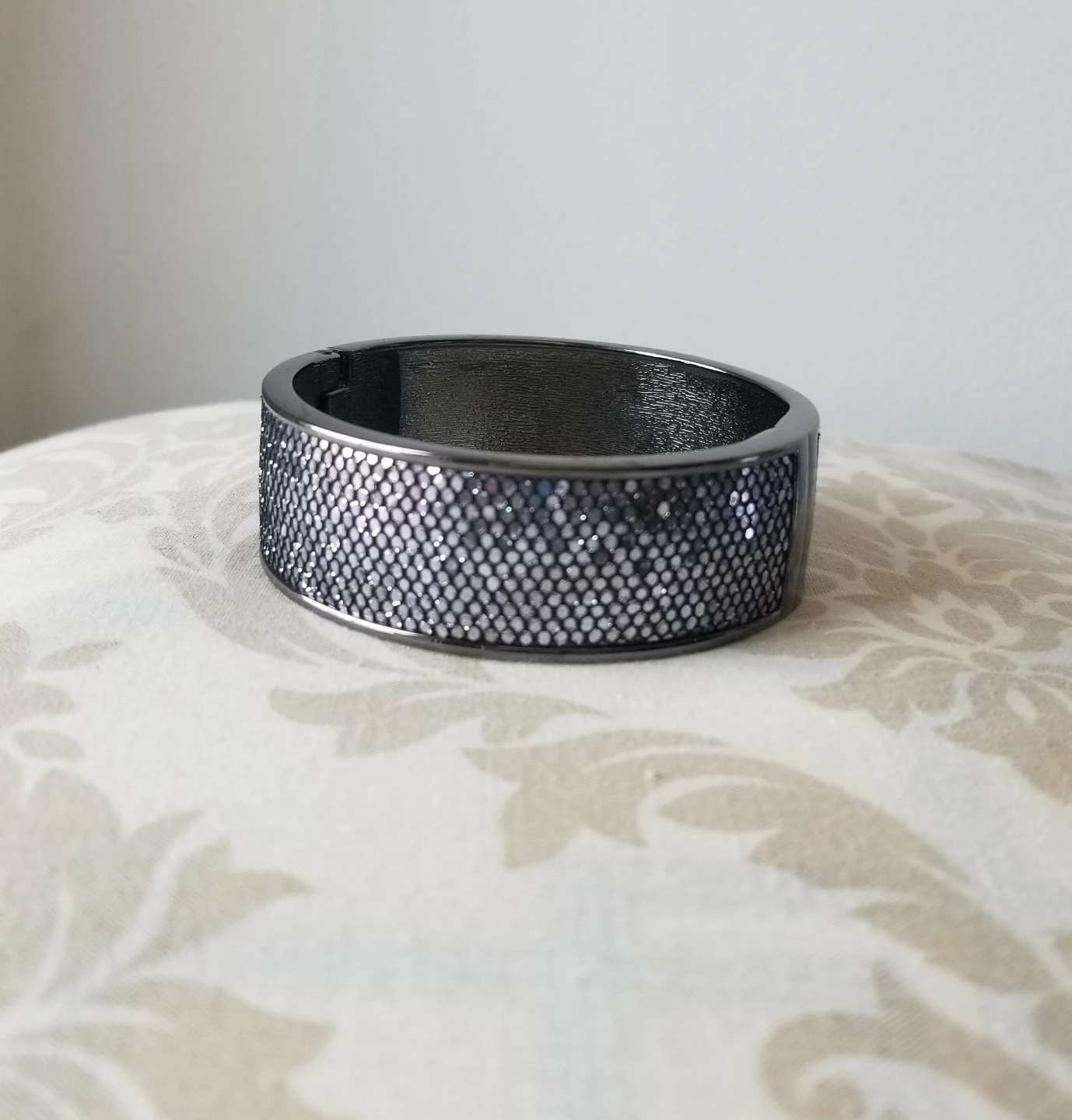 Sparkly Bangle Bracelet - photo 2