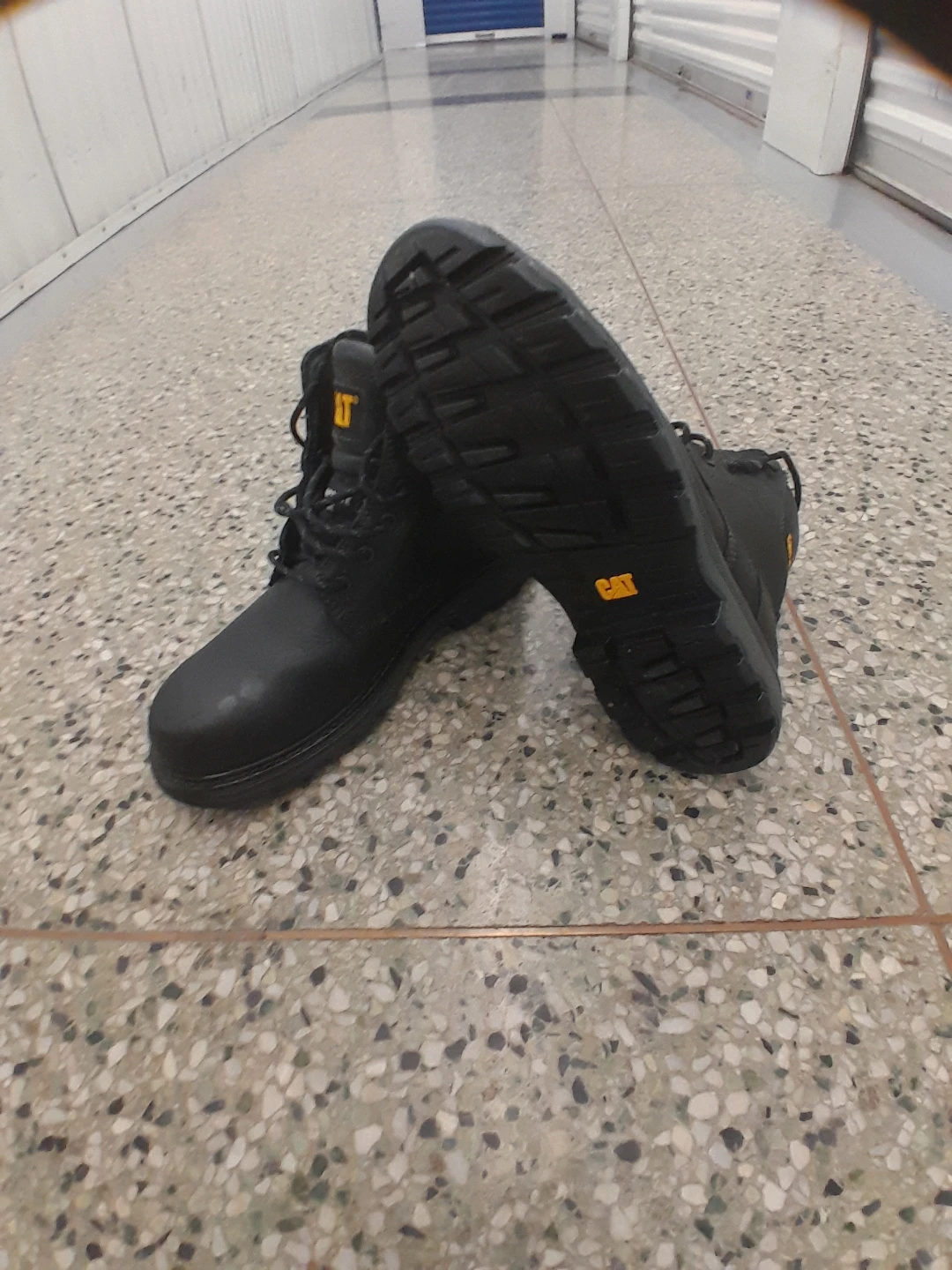 CAT Waterproof Safety Boots Elite Men's Size 9 - photo 2