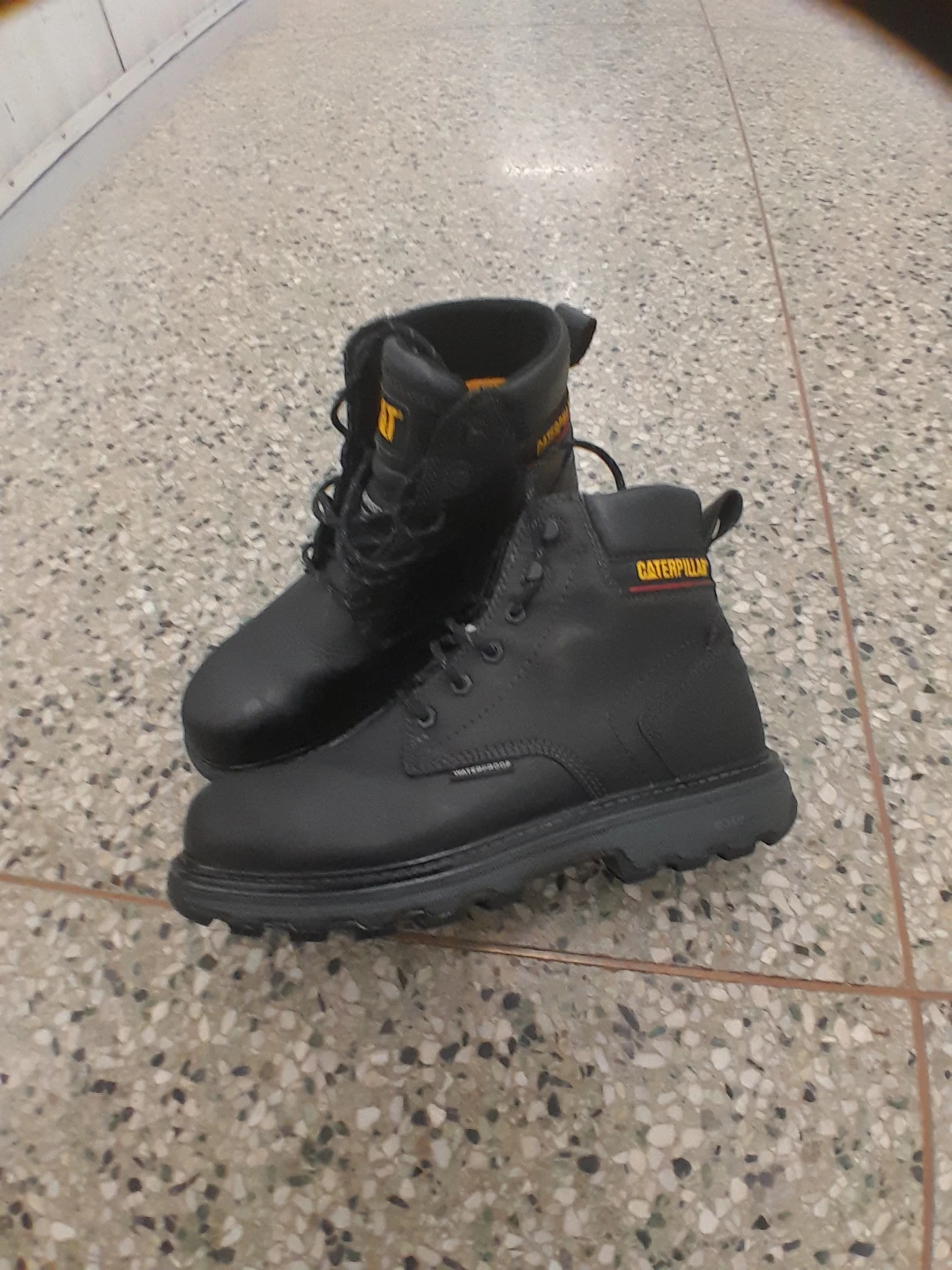 CAT Waterproof Safety Boots Elite Men's Size 9 - photo 4