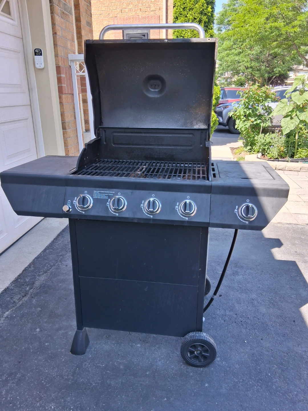 Nexgrill 4-Burner Propane Gas Grill with Side Burner - photo 3