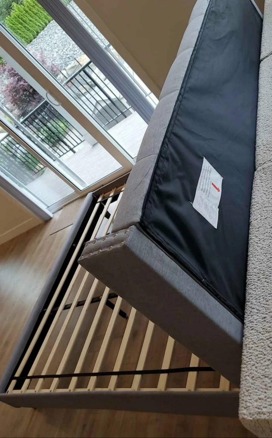 LIKE NEW King Grey Upholstered Tufted Wingback Bed Frame - photo 4