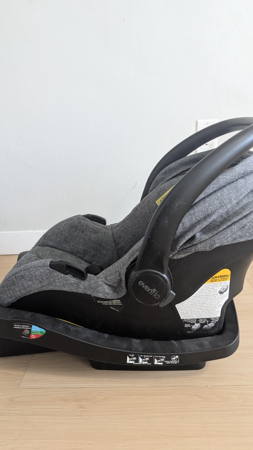 Evenflo Infant Car Seat with Base - photo 4