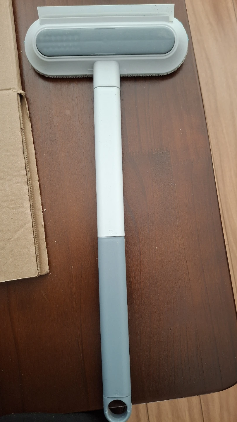 Multi-Function Window Cleaner Tool and lint remover - photo 2
