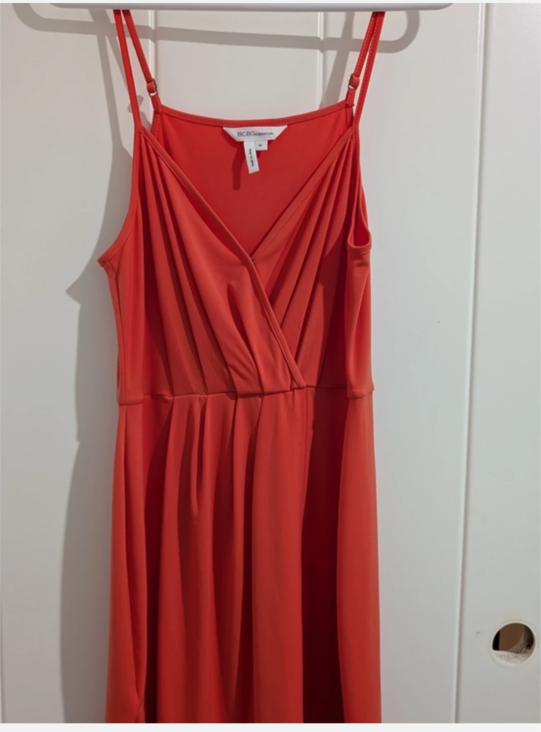 BCBGGeneration Coral V-Neck midi Dress