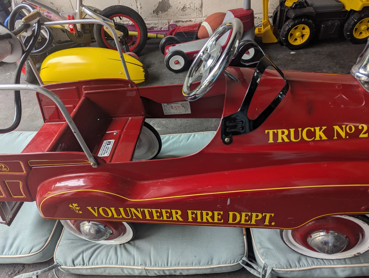 Red Volunteer Fire Dept. Pedal Car - photo 2