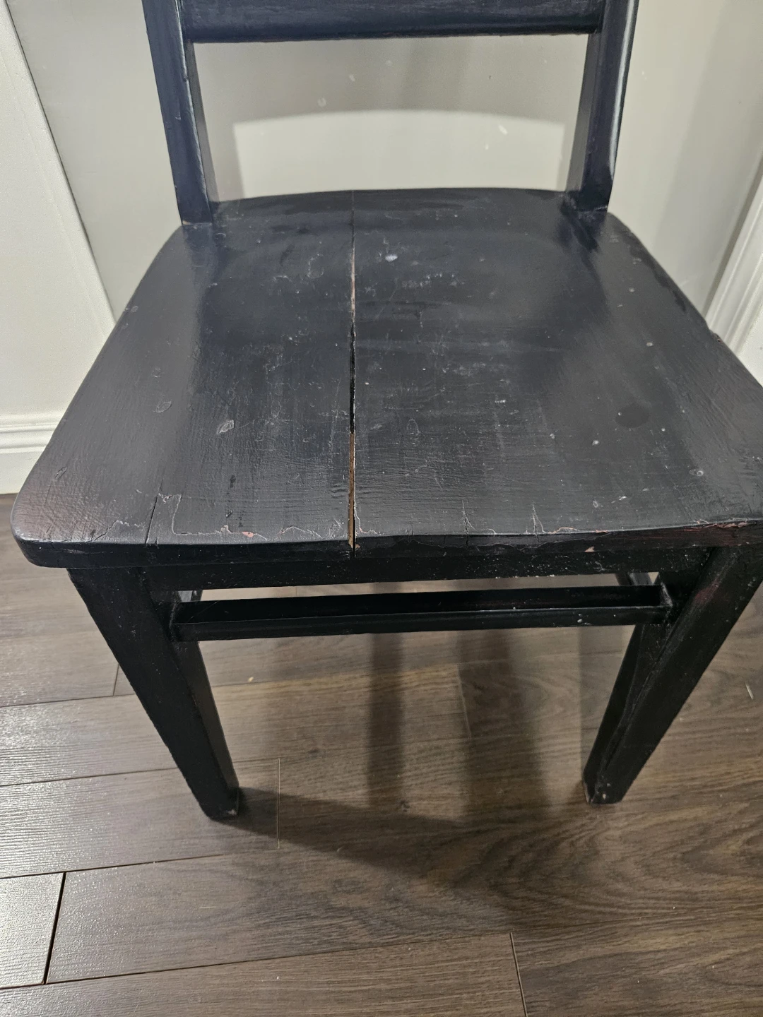 Black Wooden Chair - photo 2