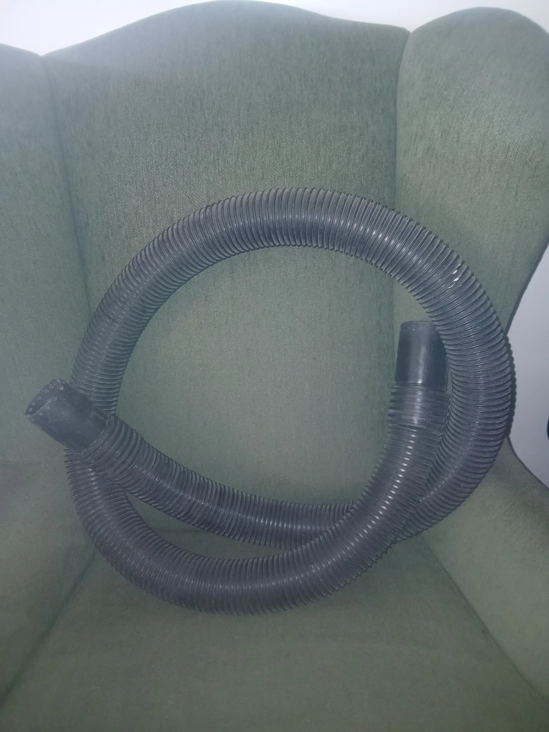 Vacuum cleener - photo 2
