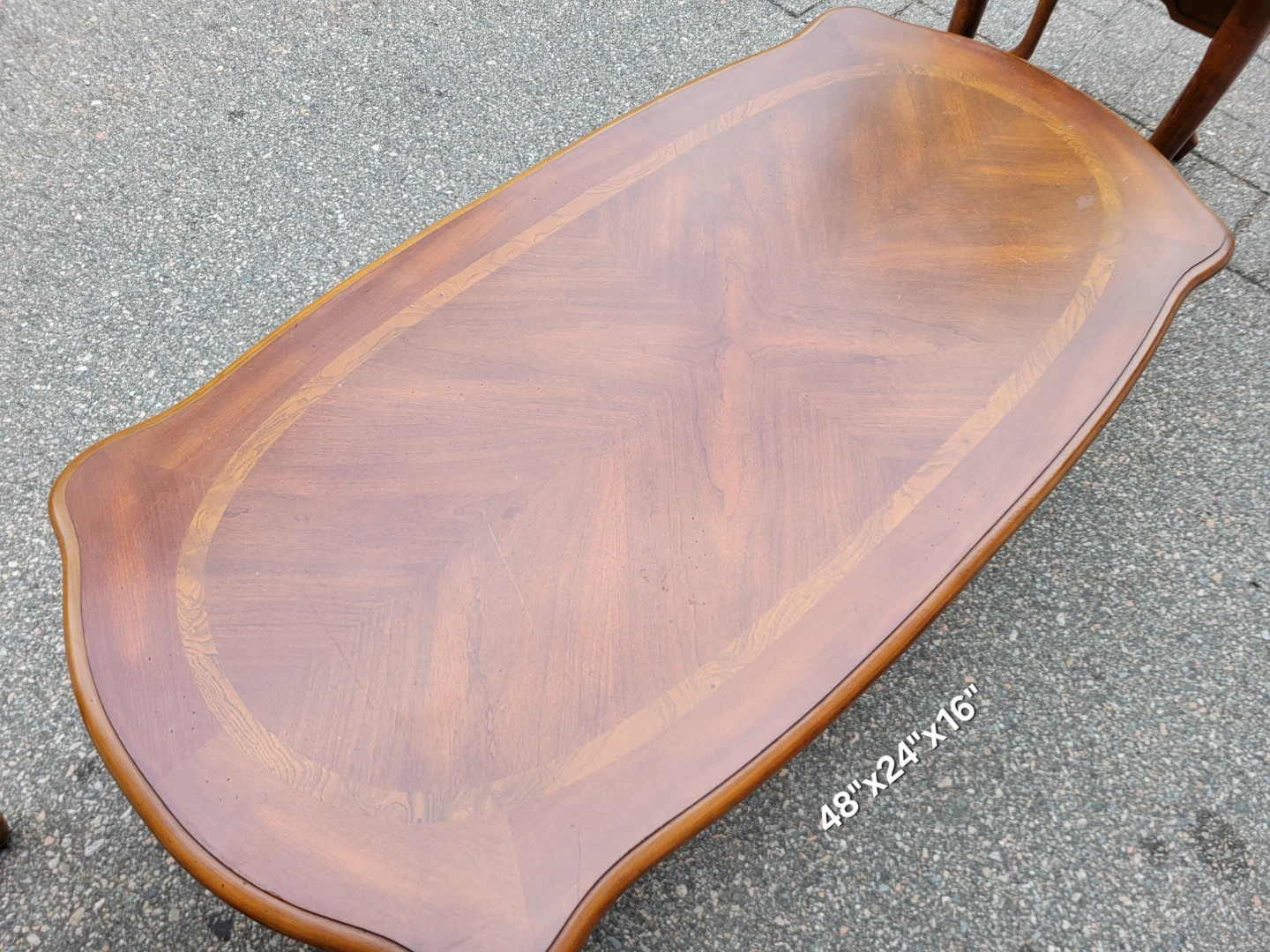 Vintage Queen Anne Coffee Table & Matching End Tables Set. - photo 3