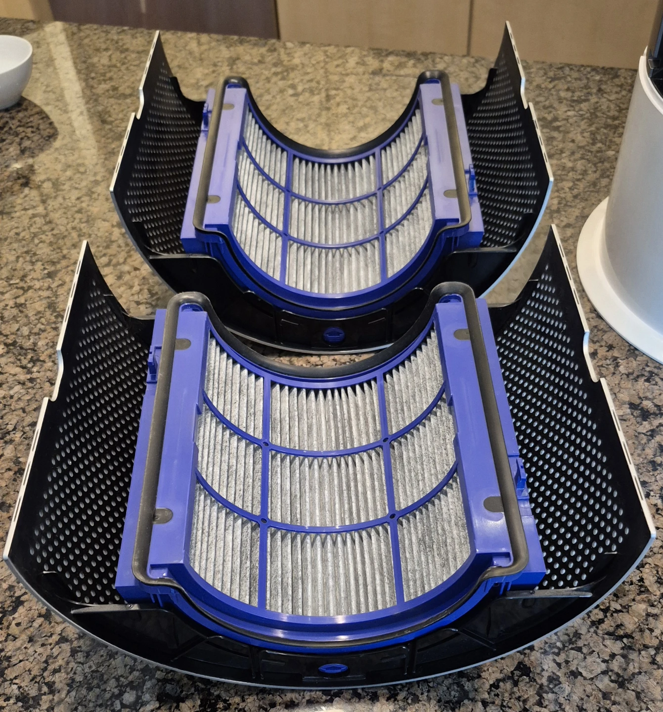 Dyson Purifier Humidity + Cool PH1 De-Nox - photo 4
