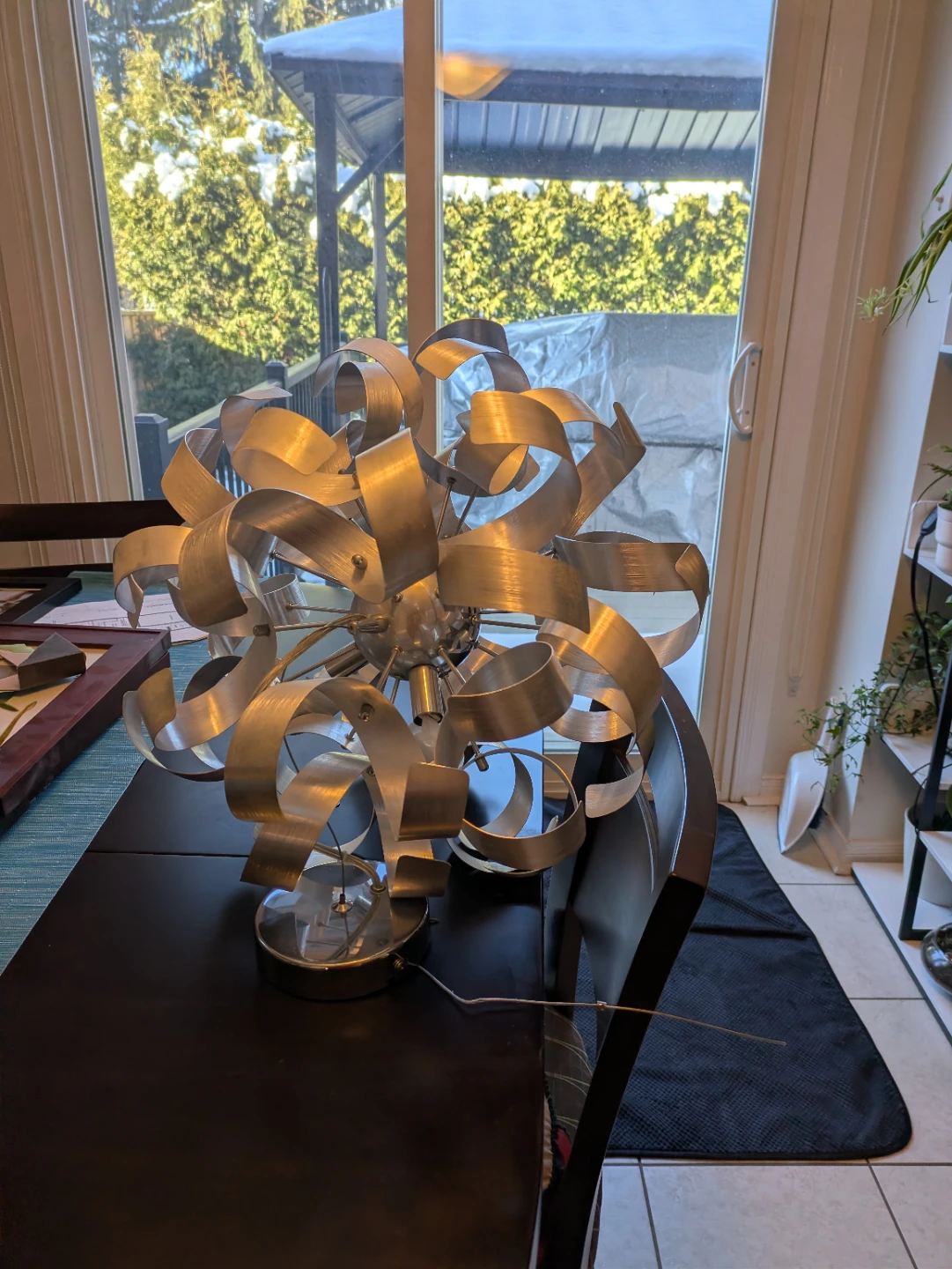 Modern Metal Sculpture Ceiling Light