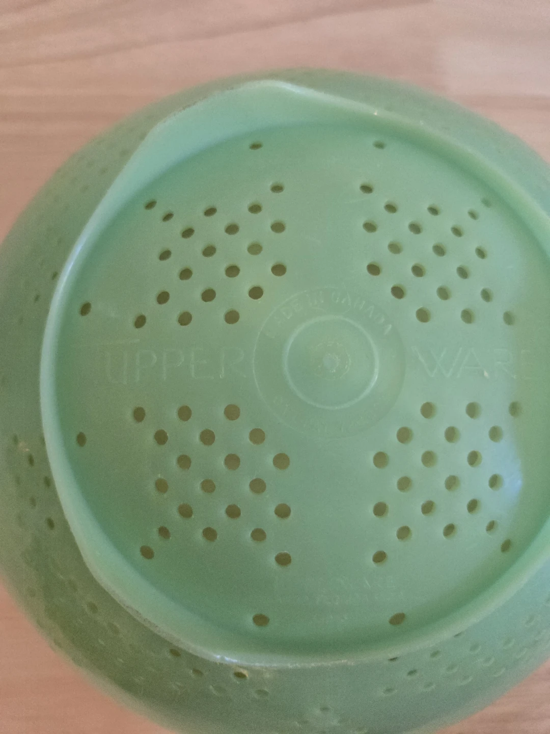 Vintage Tupperware Jadeite Colander - photo 4