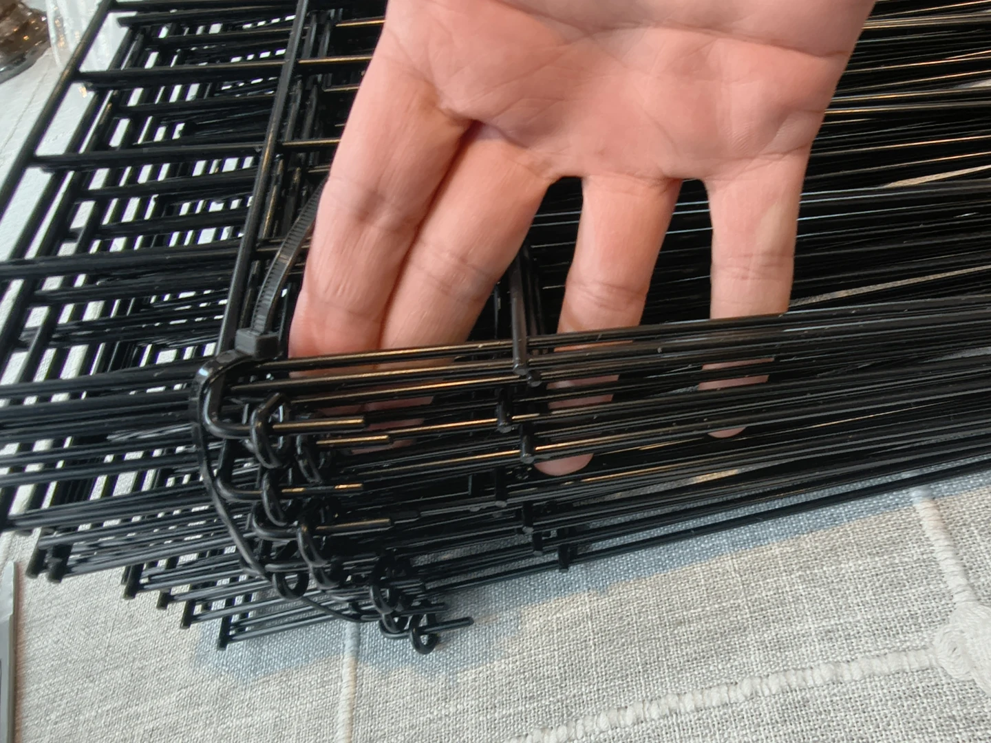 37ft (L) X 13in (H) Garden Animal Barrier Fence, 26 Pack - photo 5