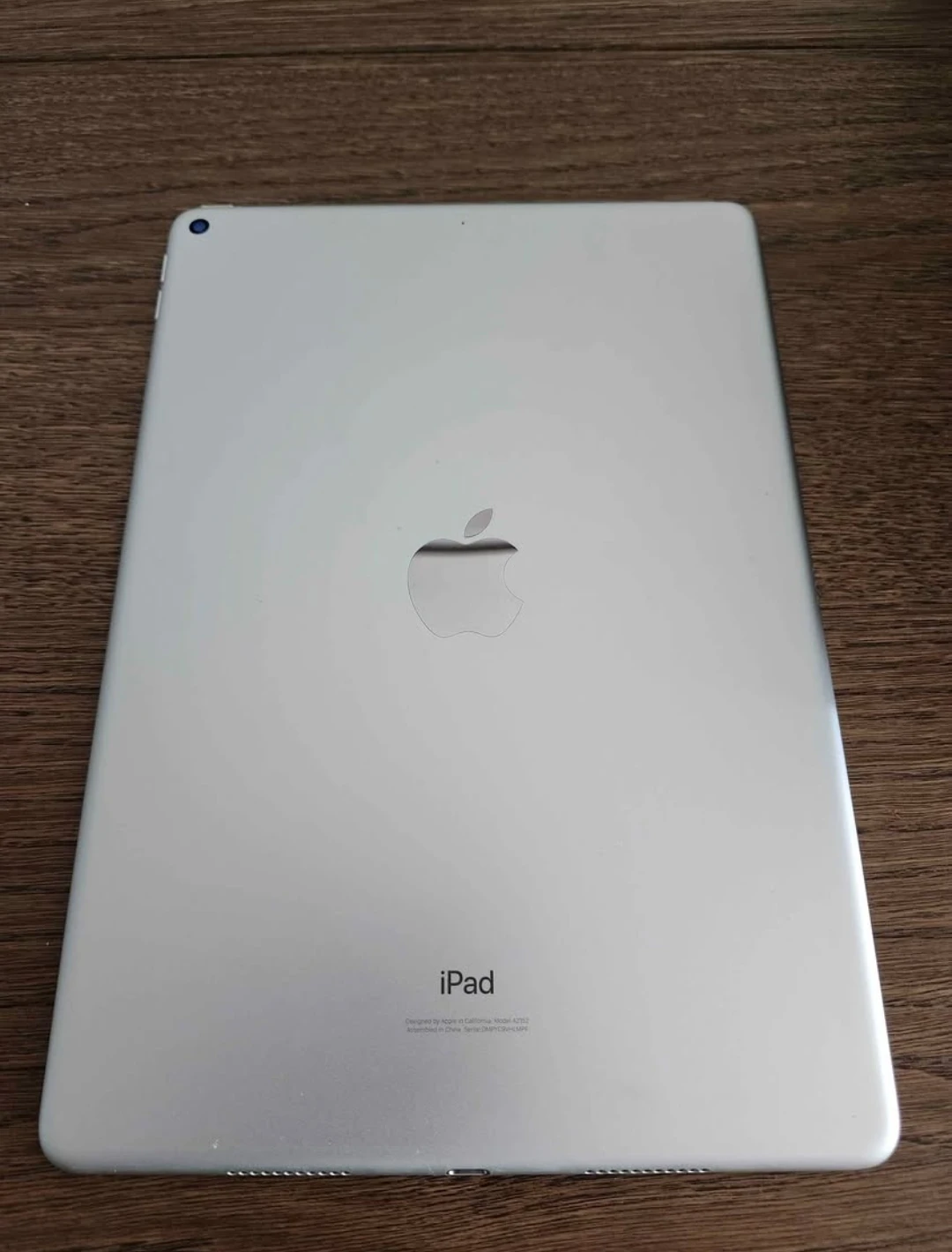 iPad Air 3rd Gen 64GB - photo 2