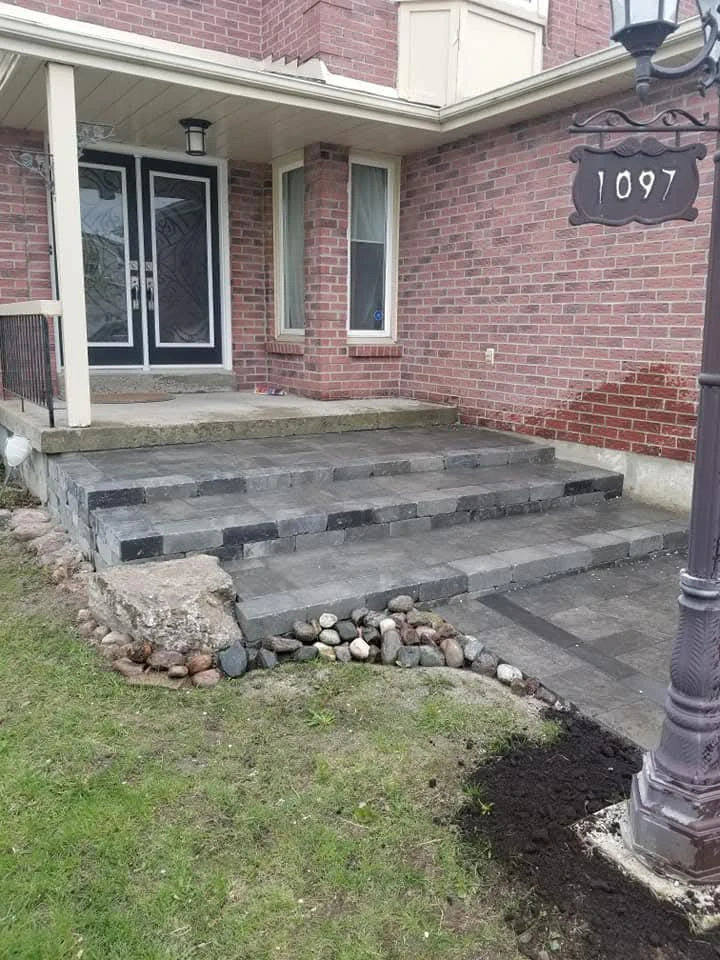 Interlocking Paving Stones and Pool Coping Stones - photo 4