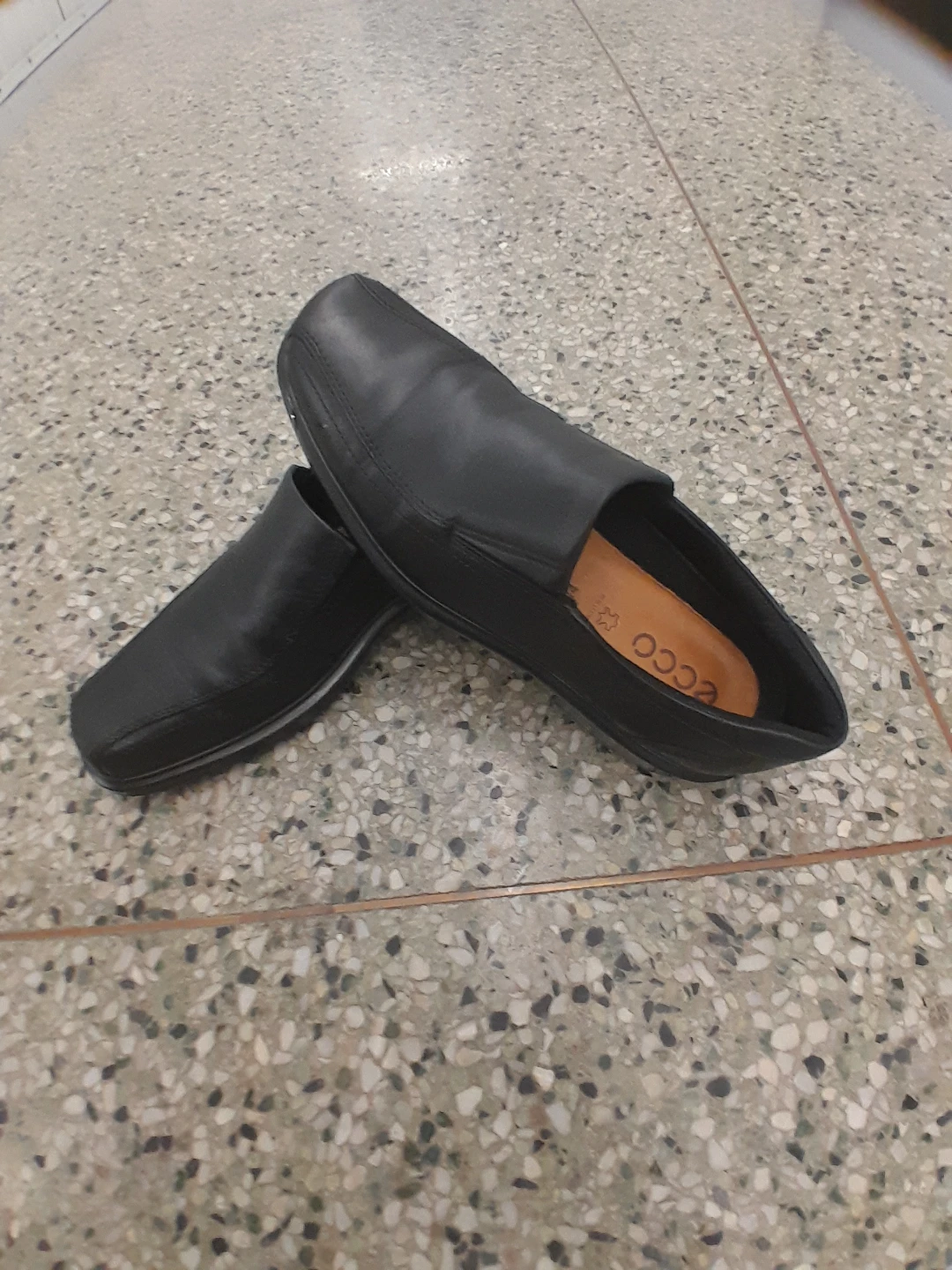 Black Leather ECCO Slip-On Shoes Men's Size  EU 44 US 10.5 - photo 3