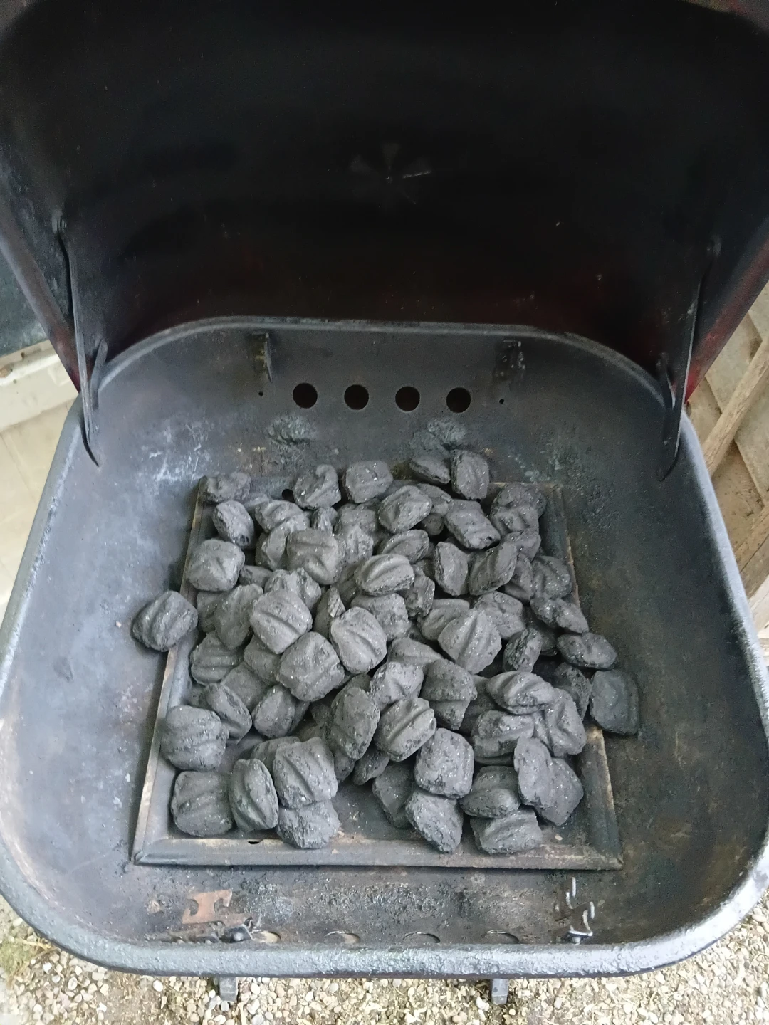 Weber Portable Kettle Charcoal Grill - photo 3