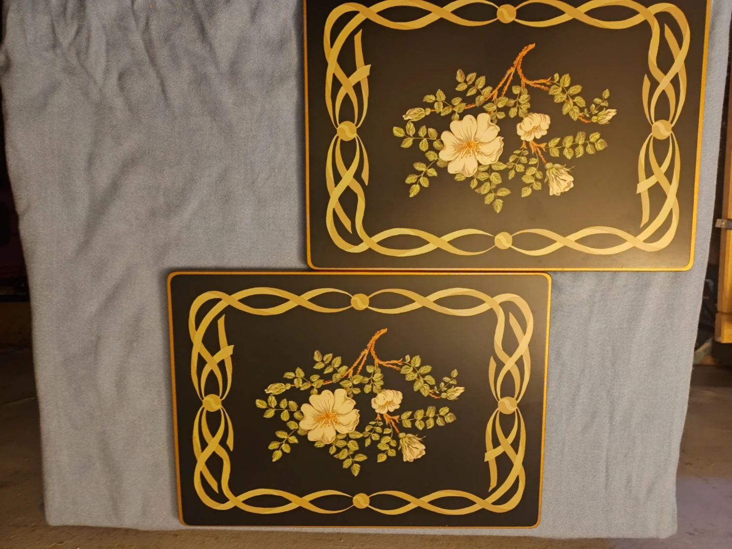 Set of 8 Decorative Placemats  by Tiffany & Co. - photo 3