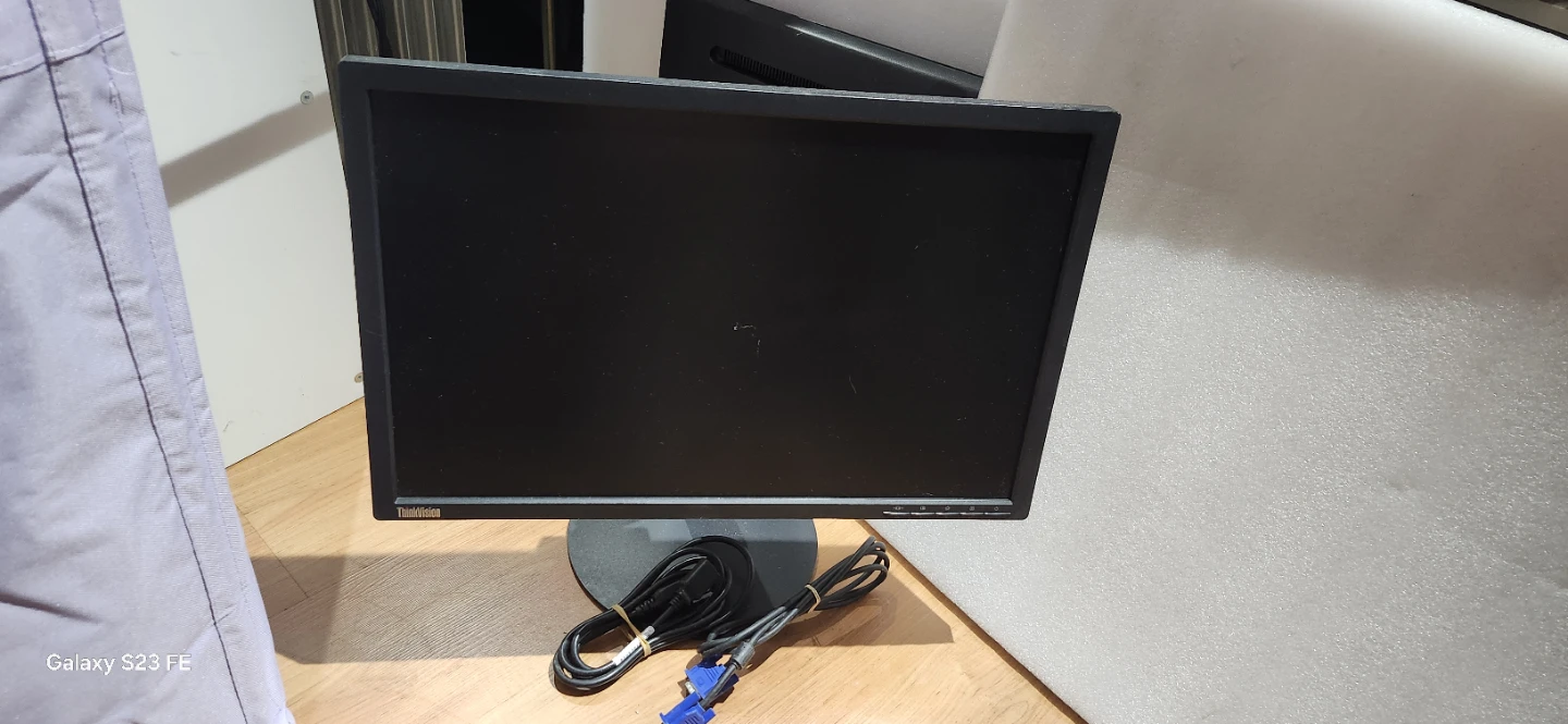 Lenovo ThinkVision Monitor