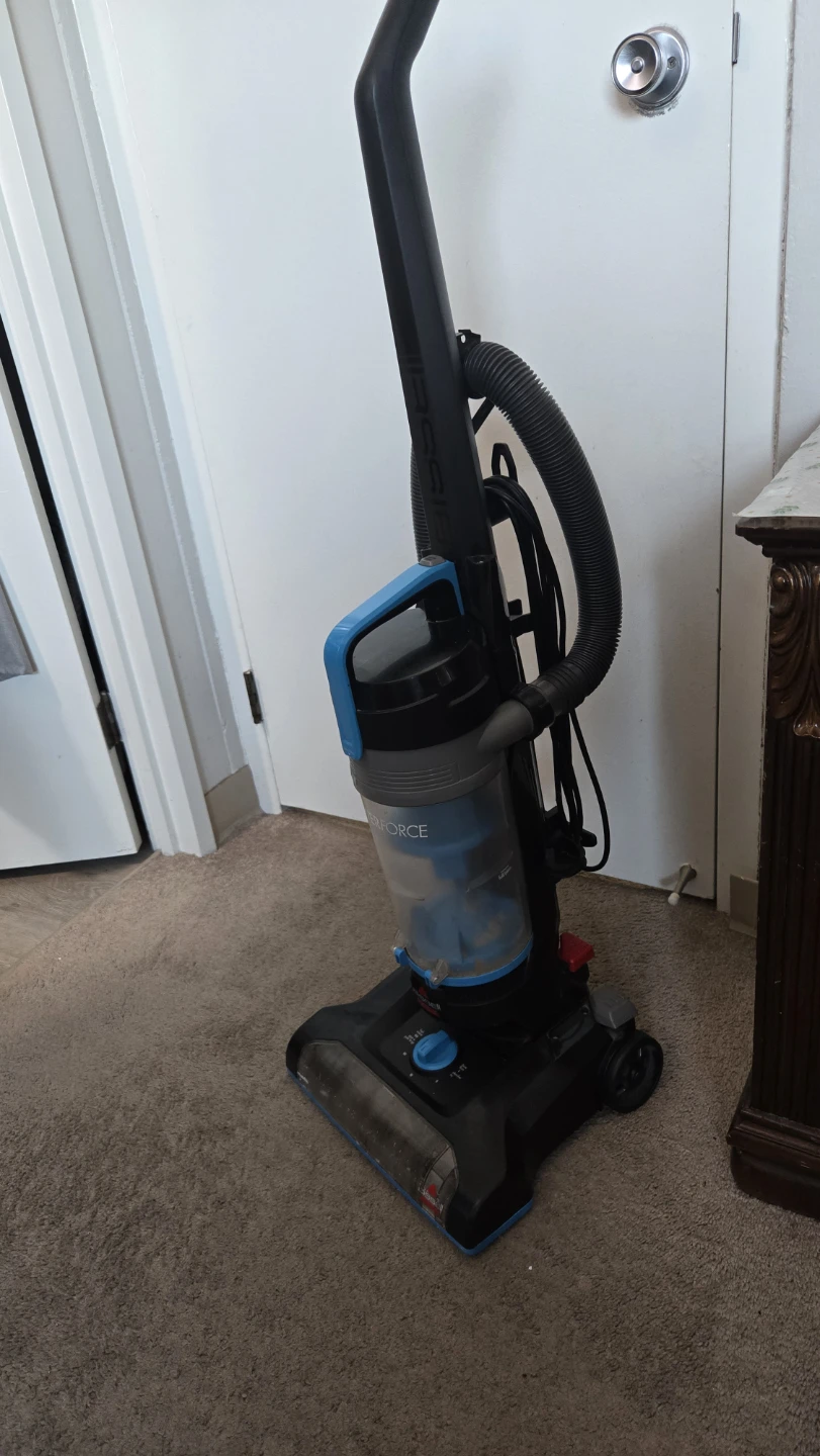 Bissell PowerForce Upright Vacuum - photo 2