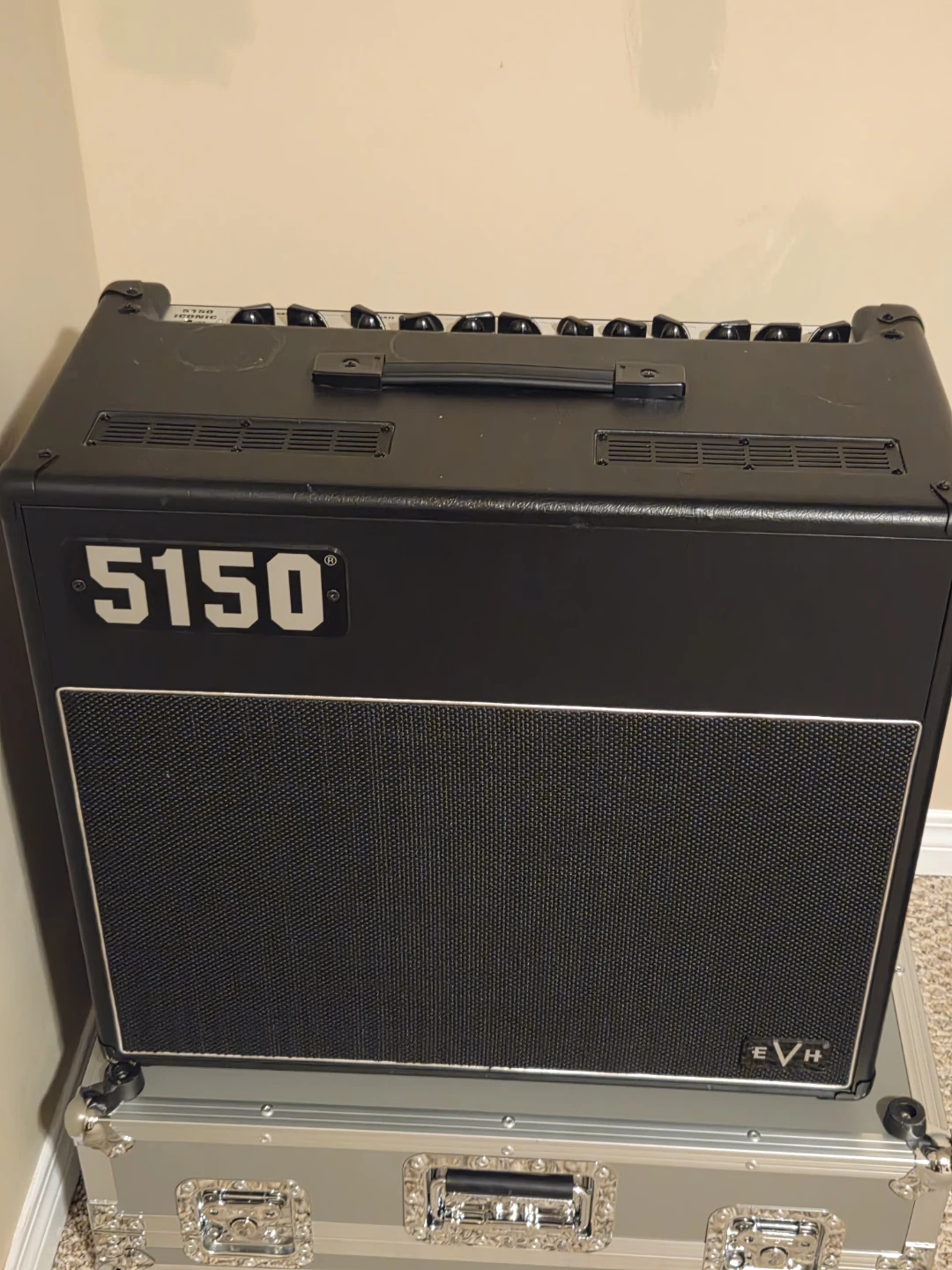 EVH 5150 ICONIC 1X12 Combo amp w/pedal