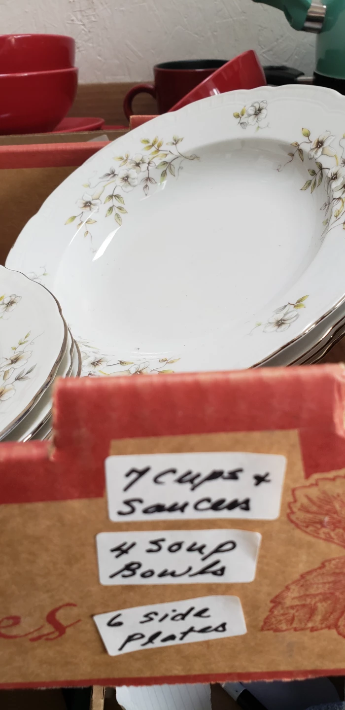 Bohemian Blossom China Dinnerware Set - photo 2