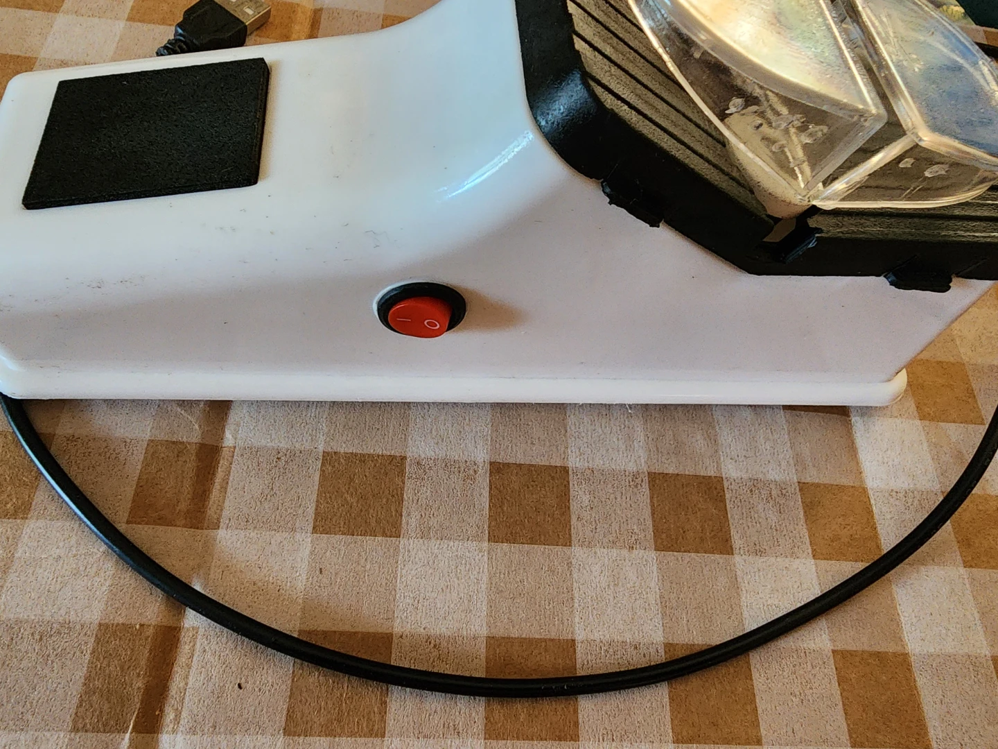 Electric Knife and Scissor Sharpener - photo 4