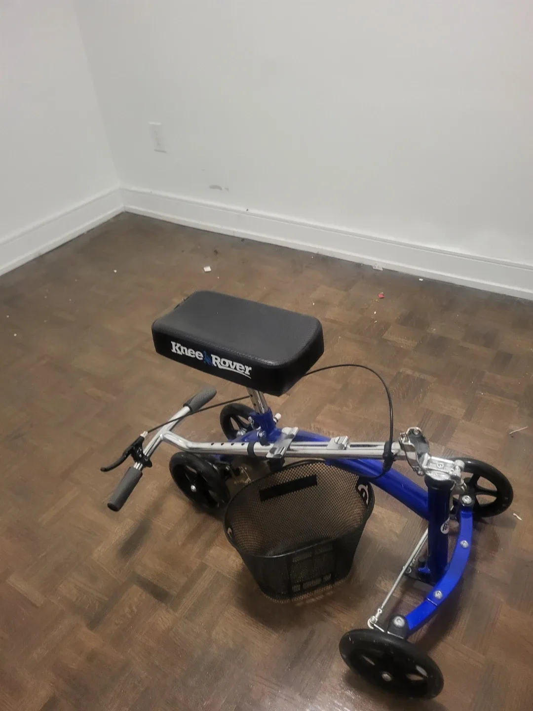 Knee scooter - photo 3