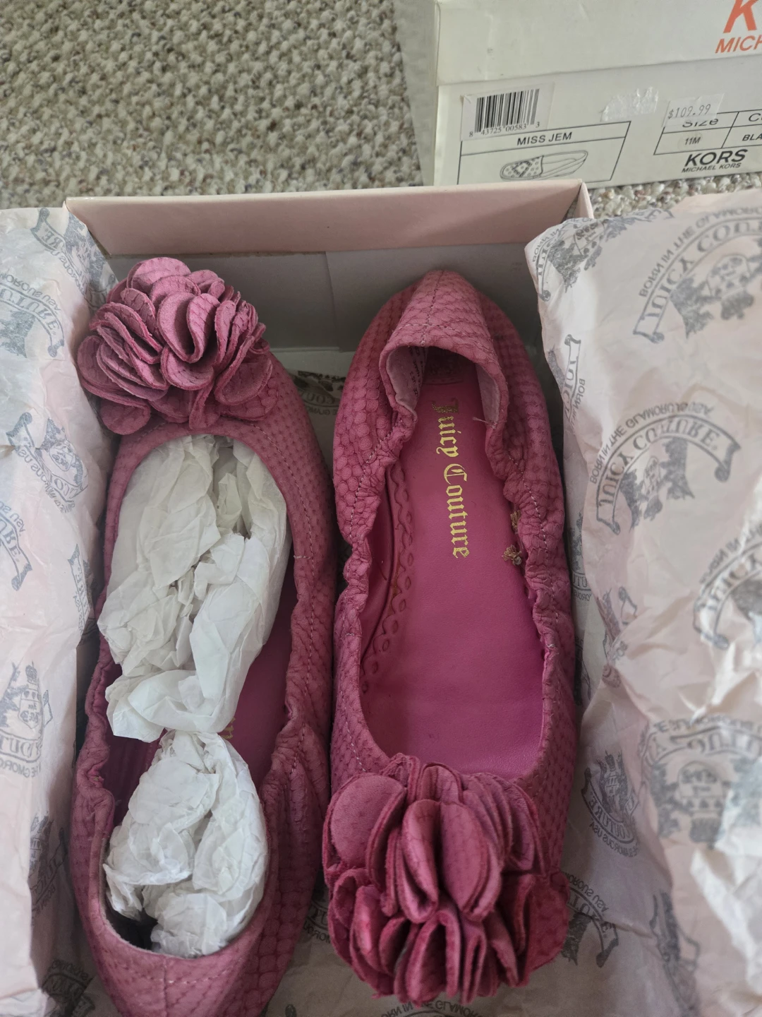 Juicy Couture Pink Flats - Size US 3 - photo 2