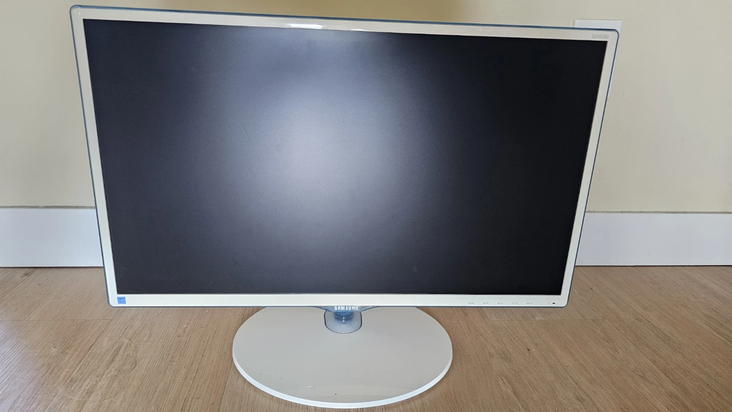 Samsung Monitor 24"