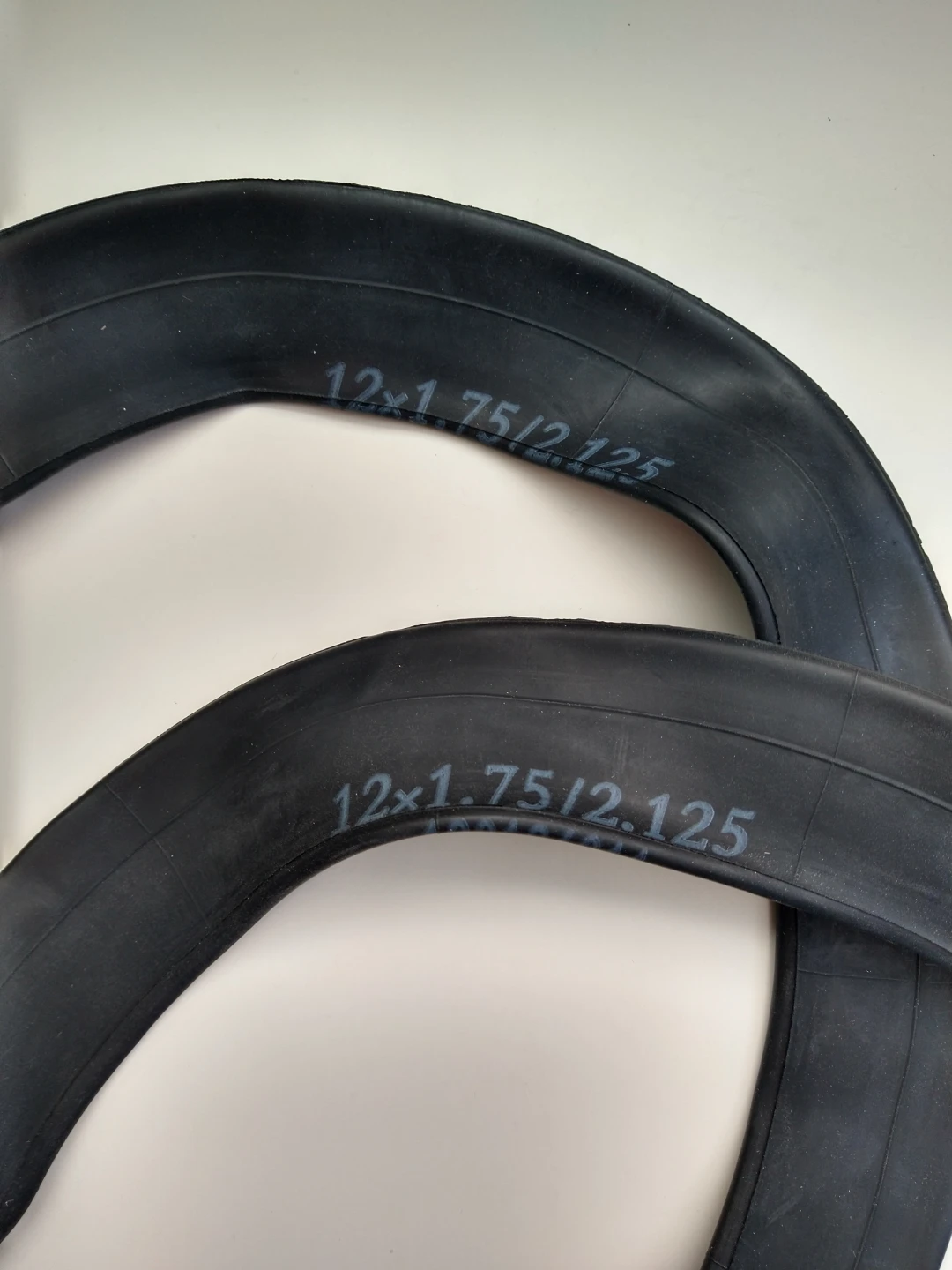 2 x Bicycle Inner Tubes 12 x 1.75/2.125 - photo 2