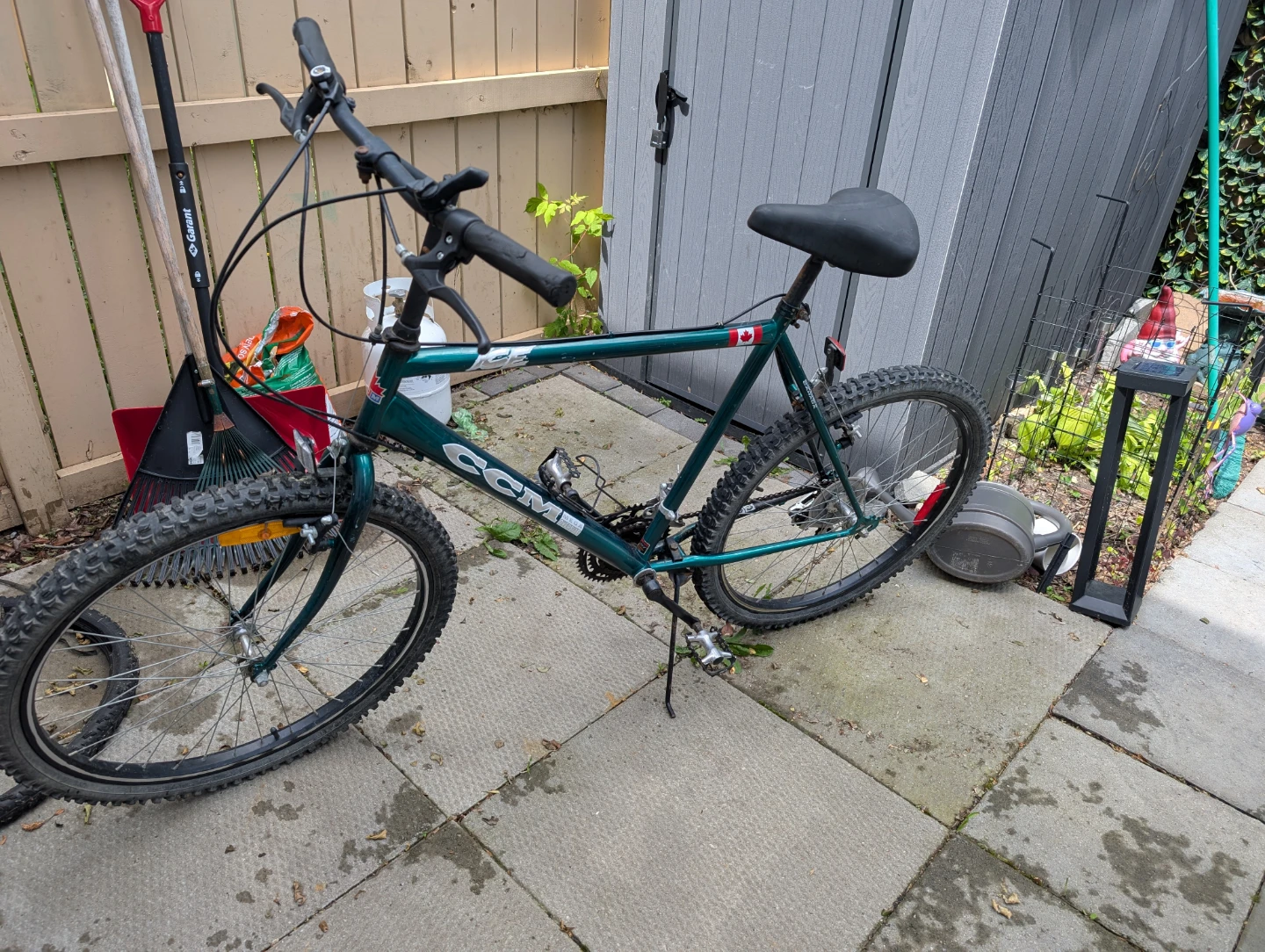 CCM Mega Oversize Mountain Bike